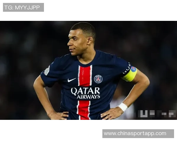 姆巴佩今日室内训练状态良好明日将决定是否参加西超杯对决