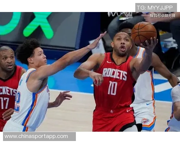 鲍威尔强调篮球团队精神信任队友替补表现出色助力胜利 鲍威尔强调篮球团队精神信任队友替补表现出色助力胜利