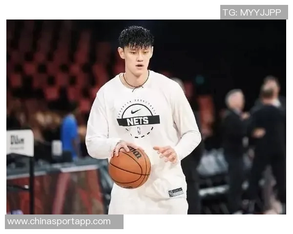 媒体人分析曾凡博表现超预期但未出场令人意外引发热议